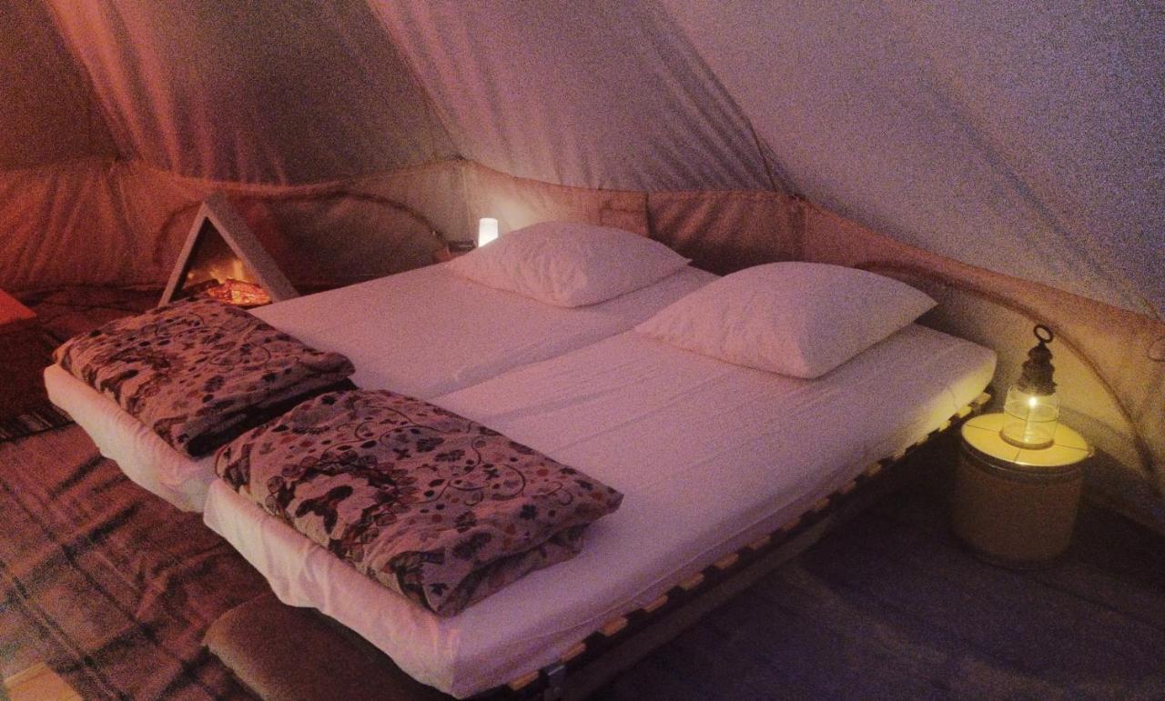 Atypik Nomad Hotel Recoubeau-Jansac Екстериор снимка