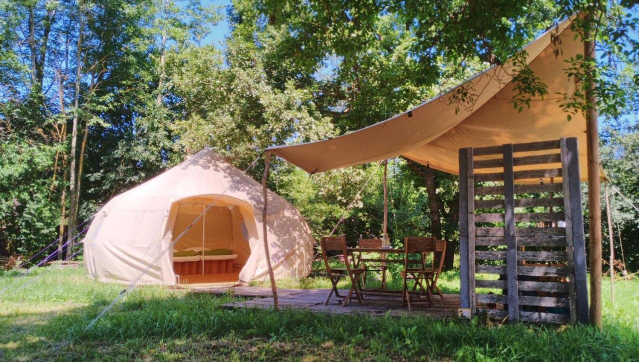 Atypik Nomad Hotel Recoubeau-Jansac Екстериор снимка