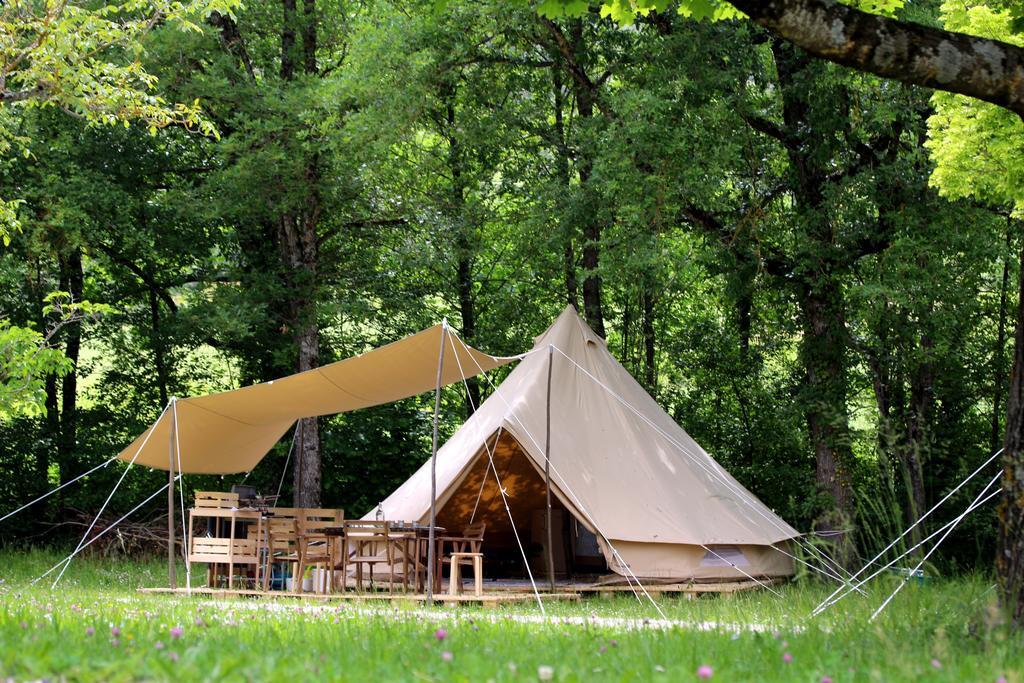 Atypik Nomad Hotel Recoubeau-Jansac Екстериор снимка